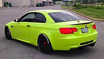 bmw зеленый яркий