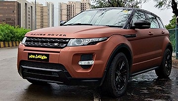 Range rover в матовой пленке